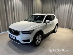 Vit Begagnad 2020 Volvo XC40 Momentum SUV | 269 900 kr (Marknadspris)