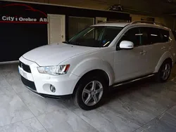 Vit Begagnad 2010 Mitsubishi Outlander SUV | 94 900 kr