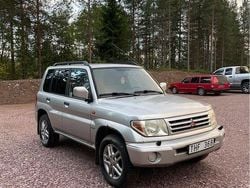 Silver Begagnad 2002 Mitsubishi Pajero SUV | 28 000 kr