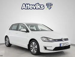 Vit Begagnad 2015 VW e-Golf Halvkombi | 139 900 kr (Marknadspris)
