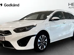 Vit (white) Begagnad 2022 Kia Ceed Sportswagon Advance Kombi | 259 900 kr (Marknadspris)