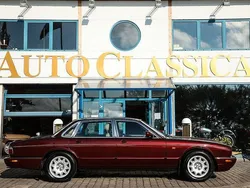 Röd metallic Begagnad 1998 Jaguar XJ8 Sovereign Sedan | 105 000 kr