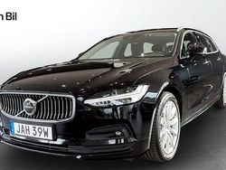 Svart Begagnad 2020 Volvo V90 Momentum Kombi | 299 000 kr (Marknadspris)