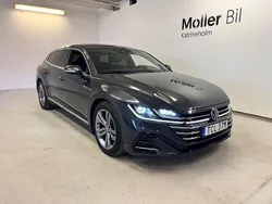 Mörkgrå (mangan grey metallic) Begagnad 2022 VW Arteon R-line Kombi | 338 500 kr (Bra pris)