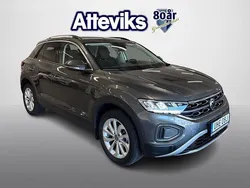 Grå Begagnad 2024 VW T-Roc Edition SUV | 329 900 kr (Dyr)