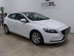 Vit Begagnad 2013 Volvo V40 Halvkombi | 84 900 kr (Marknadspris)