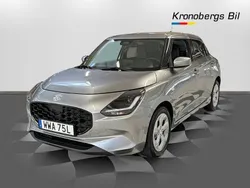 Silver metallic Ny 2024 Suzuki Swift Halvkombi | 251 400 kr (Marknadspris)