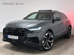 Grå Begagnad 2018 Audi Q8 S-Line SUV | 599 000 kr (Dyr)
