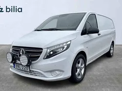 Vit Begagnad 2021 Mercedes Vito Minibuss | 337 900 kr