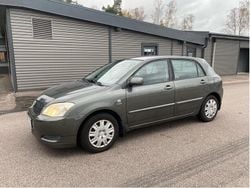 Begagnad 2002 Toyota Corolla Halvkombi | 29 900 kr