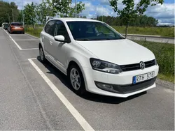 Vit Begagnad 2012 VW Polo Halvkombi | 52 000 kr (Bra pris)