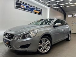 Silver Begagnad 2013 Volvo V60 Kombi | 159 900 kr (Marknadspris)