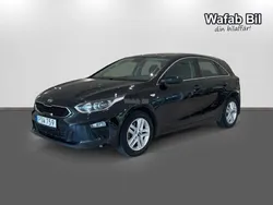 Svart Begagnad 2018 Kia Ceed Halvkombi | 144 900 kr (Dyr)