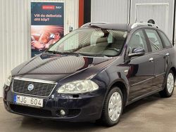 Mörkblå Begagnad 2006 Fiat Croma Halvkombi | 35 900 kr