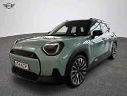 Grön Begagnad 2024 Mini Aceman SUV | 449 900 kr