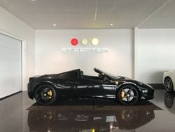 Svart Begagnad 2013 Ferrari 458 Cab | 2 495 000 kr