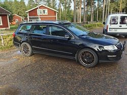 Svart Begagnad 2009 VW Passat Sportline Kombi | 40 000 kr (Lite dyr)