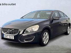 Grå Begagnad 2012 Volvo S60 Sedan | 99 900 kr