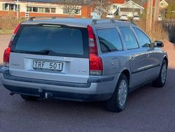 Begagnad 2003 Volvo V70 Kombi | 30 000 kr (Bra pris)