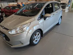 Grå Begagnad 2013 Ford B-MAX Minibuss | 79 900 kr (Marknadspris)