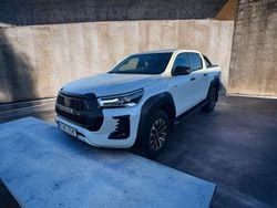 Vit Begagnad 2023 Toyota HiLux Sport Pickup | 724 875 kr