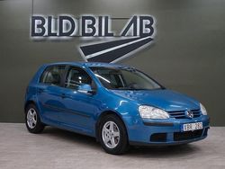Blå Begagnad 2005 VW Golf IV Trendline Halvkombi | 29 900 kr (Marknadspris)