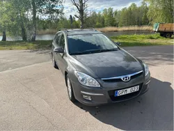 Grå Begagnad 2008 Hyundai i30 Kombi | 29 500 kr (Marknadspris)