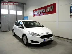 Vit Begagnad 2016 Ford Focus Trend Halvkombi | 94 900 kr (Bra pris)