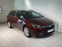 Röd Begagnad 2018 Opel Astra Kombi | 139 900 kr (Marknadspris)