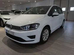 Vit Begagnad 2017 VW Golf VII Kombi | 159 000 kr (Marknadspris)