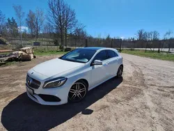 Vit Begagnad 2018 Mercedes A200 Style Halvkombi | 187 000 kr (Bra pris)
