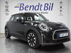 Svart Begagnad 2022 Mini Cooper SE Halvkombi | 229 500 kr (Lite dyr)