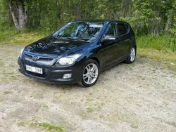 Svart Begagnad 2009 Hyundai i30 Halvkombi | 32 000 kr (Lite dyr)