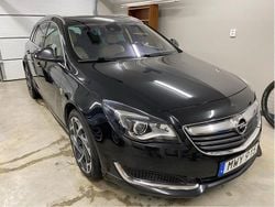 Svart Begagnad 2016 Opel Insignia OPC Kombi | 139 000 kr (Dyr)