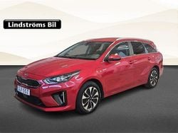 Röd Begagnad 2021 Kia Ceed Sportswagon Kombi | 229 900 kr (Marknadspris)