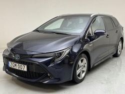 Mörkblå Begagnad 2020 Toyota Corolla Style Kombi | 174 800 kr (Superpris)