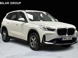 Vit Begagnad 2024 BMW X1 Shadowline SUV | 499 000 kr (Bra pris)