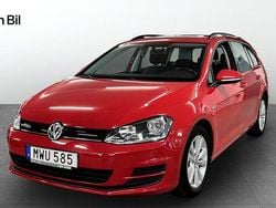 Röd Begagnad 2016 VW Golf VII Kombi | 129 900 kr (Marknadspris)