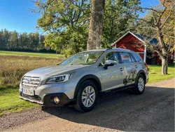 Silver Begagnad 2015 Subaru Outback SUV | 123 000 kr (Bra pris)