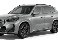 Ny 2025 BMW iX1 Comfort Edition SUV | 626 600 kr (Dyr)