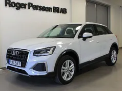 Vit Begagnad 2023 Audi Q2 Advanced Plus SUV | 309 000 kr (Lite dyr)
