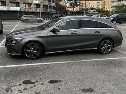 Grå Begagnad 2018 Mercedes CLA220 Shooting Brake Kombi | 189 000 kr (Bra pris)