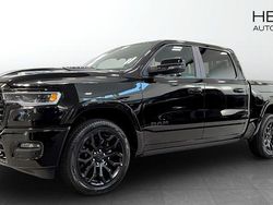 Svart (black) Ny 2025 RAM 1500 Pickup | 1 298 610 kr