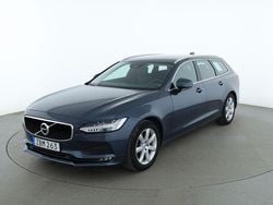 Blå Begagnad 2017 Volvo V90 Momentum Kombi | 273 000 kr (Marknadspris)