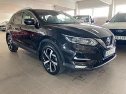 Svart Begagnad 2019 Nissan Qashqai Tekna SUV | 199 000 kr (Marknadspris)