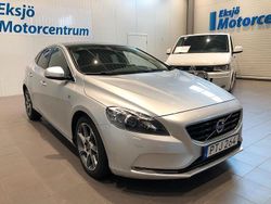 Silver Begagnad 2014 Volvo V40 Momentum Kombi | 164 900 kr (Dyr)