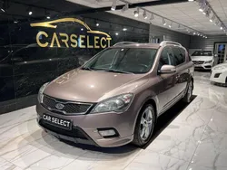 Mörkgrå (grå) Begagnad 2012 Kia Ceed Sportswagon Kombi | 39 900 kr (Marknadspris)