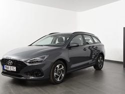 Grå Ny 2024 Hyundai i30 Kombi | 287 400 kr (Dyr)