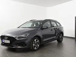 Grå Ny 2024 Hyundai i30 Kombi | 287 400 kr (Dyr)