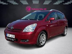Mörkröd Begagnad 2006 Toyota Corolla Verso Minibuss | 39 900 kr (Marknadspris)